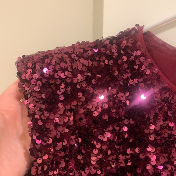 Buddy Love XS burgundy sequin top - Picture 3 of 4